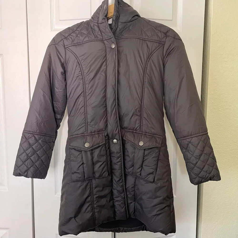 Zara Gray Puffer Coat with Faux Fur Lined Hood and Fleece Lining • Size 11-12 🗣